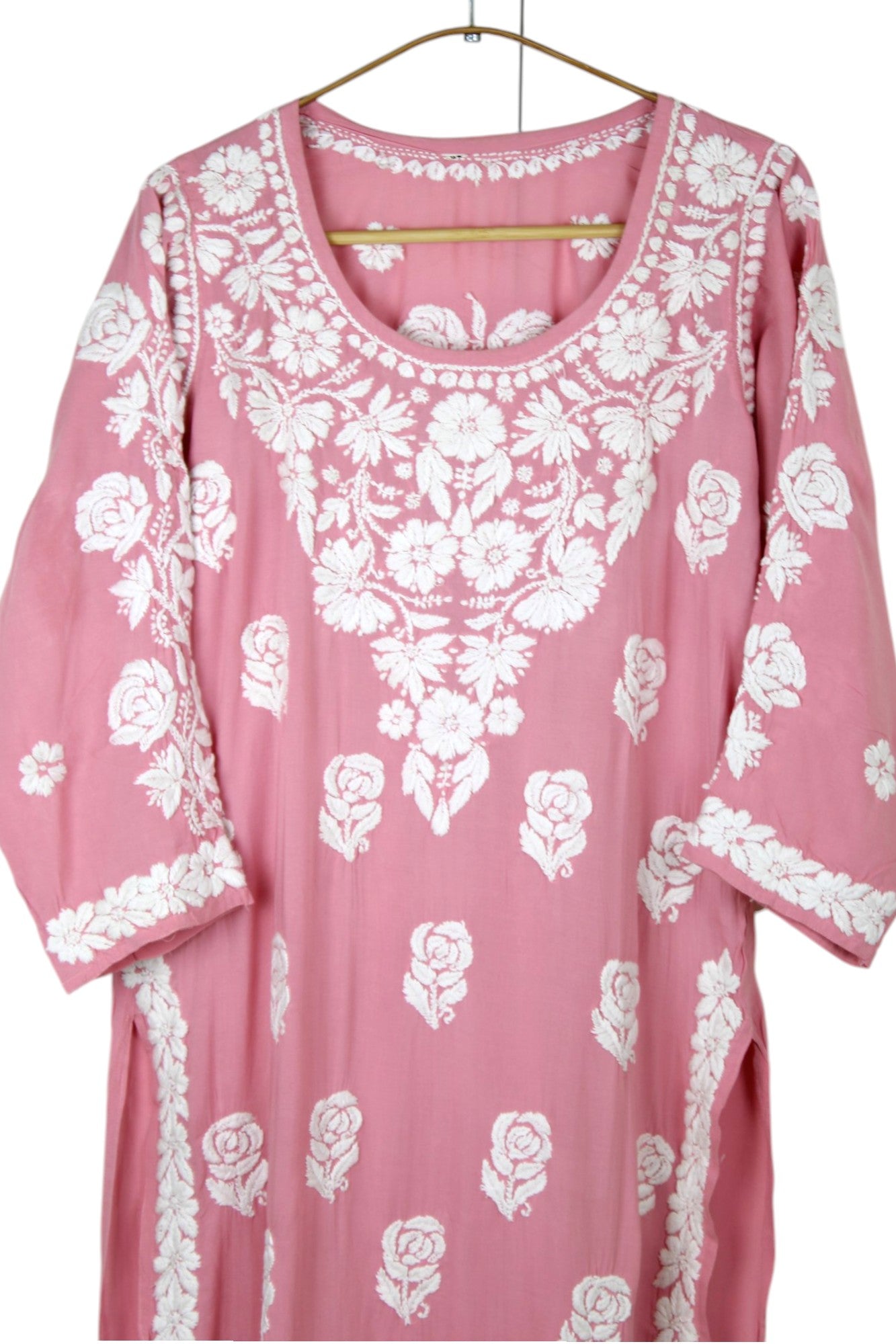 POWDER PINK MODAL LONG KURTA WITH 3D CHIKANKARI